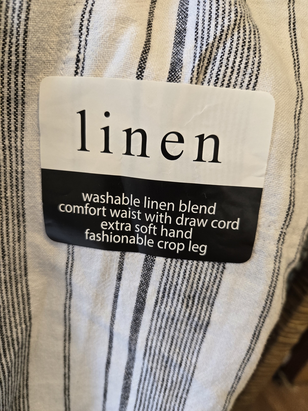 Linden Black and White Striped Linen Blend Crop - Picture 4 of 5